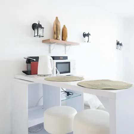 Charming In Saint-denis Apartment
