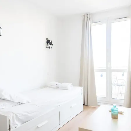 Apartment Charming In Saint-denis *